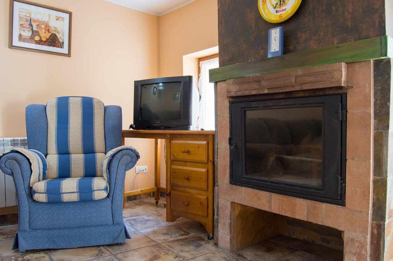 Casa Rural Con Jacuzzi La Parrilla  Exteriör bild